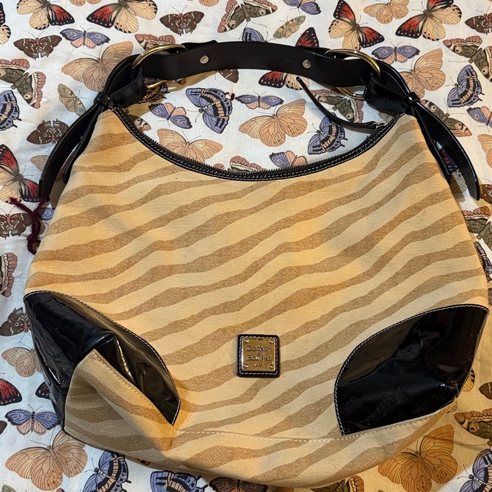 Dooney Bourke Tan Zebra Striped Canvas Medium Shoulder Bag Purse Brass PL Corner